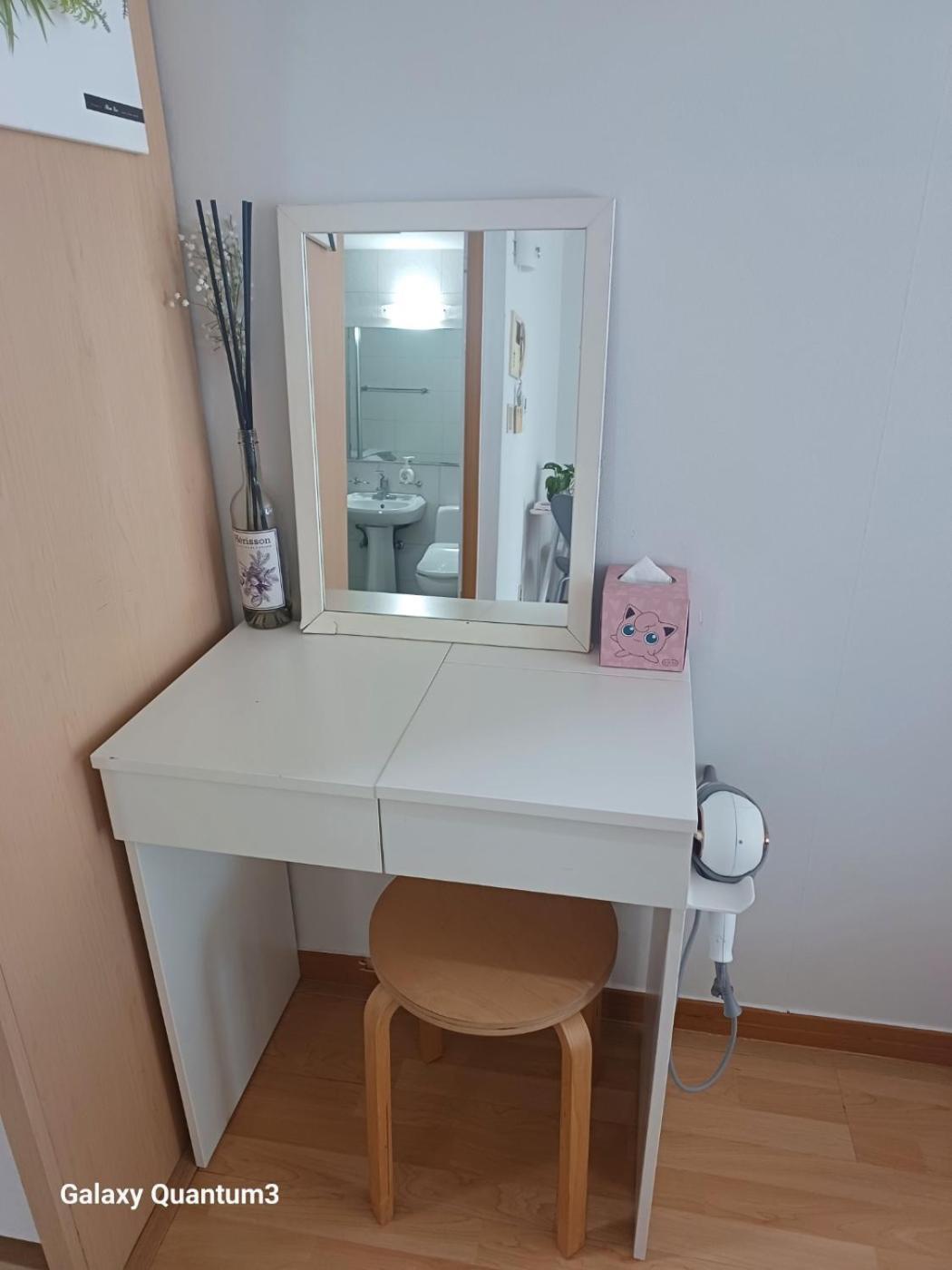 Hongdae Guesthouse 1Min From Hongik Uni Station Exit #1 Сеул Екстериор снимка